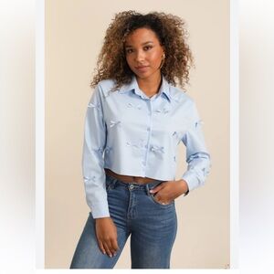 Medium - Light Blue Cropped Shirt with Bow Details